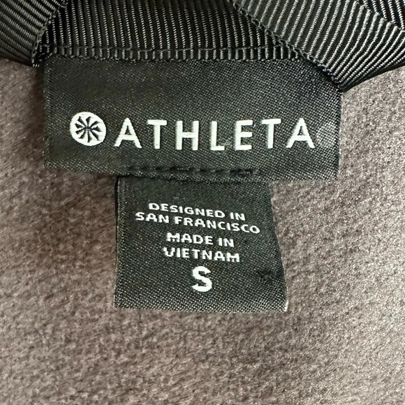 Athleta Black & Gray Camo Triumph Hoodie Zip Up Jacket Size Small Camouflage - Picture 10 of 12